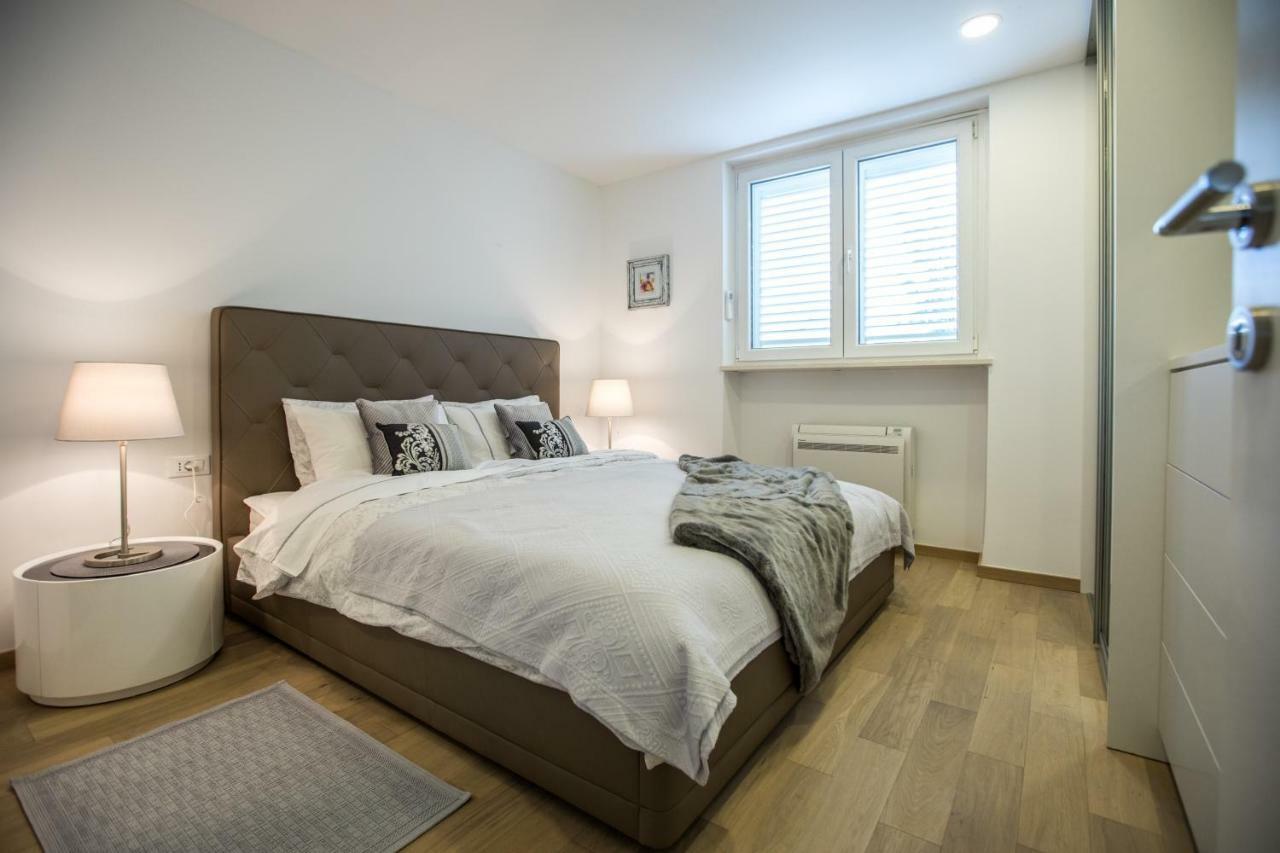 Spacious Modern Apartment Close To The Beach Dubrovnik Exterior photo